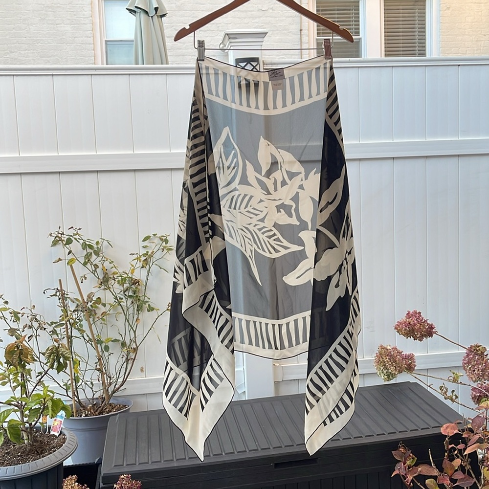 Black & Cream Color Chiffon Shawl / Wrap